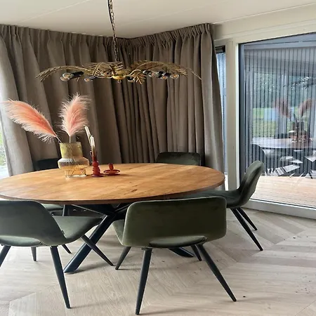 Forest Luxury Retreat In Holiday home Ulicoten