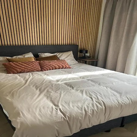 Premium Forest Retreat, Palette Resort De-Steppe Casa de Férias *