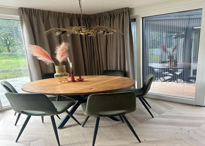 Forest Luxury Retreat In Holiday home Ulicoten