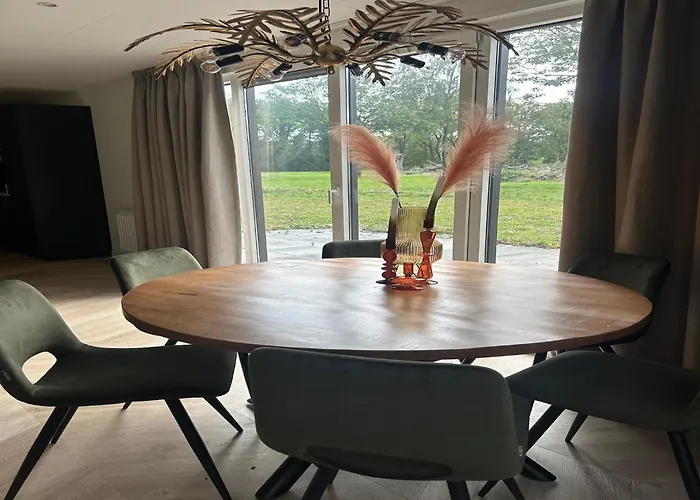 Holiday home Forest Luxury Retreat In *